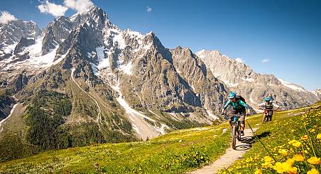 Mountainbike AllMountain Tour: Balcon du Mont-Blanc